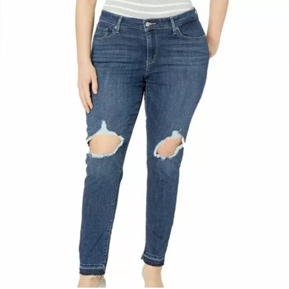 LEVI’S Women's 711 Skinny Destructed/Ripped Blue Wash Denim Jeans Plus Size 18W - Picture 1 of 10